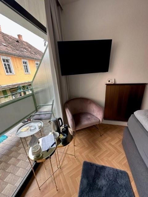 Pension Columbia Inkl. Fruehstueck Im Zentraum Bad Gleichenberg Exterior foto
